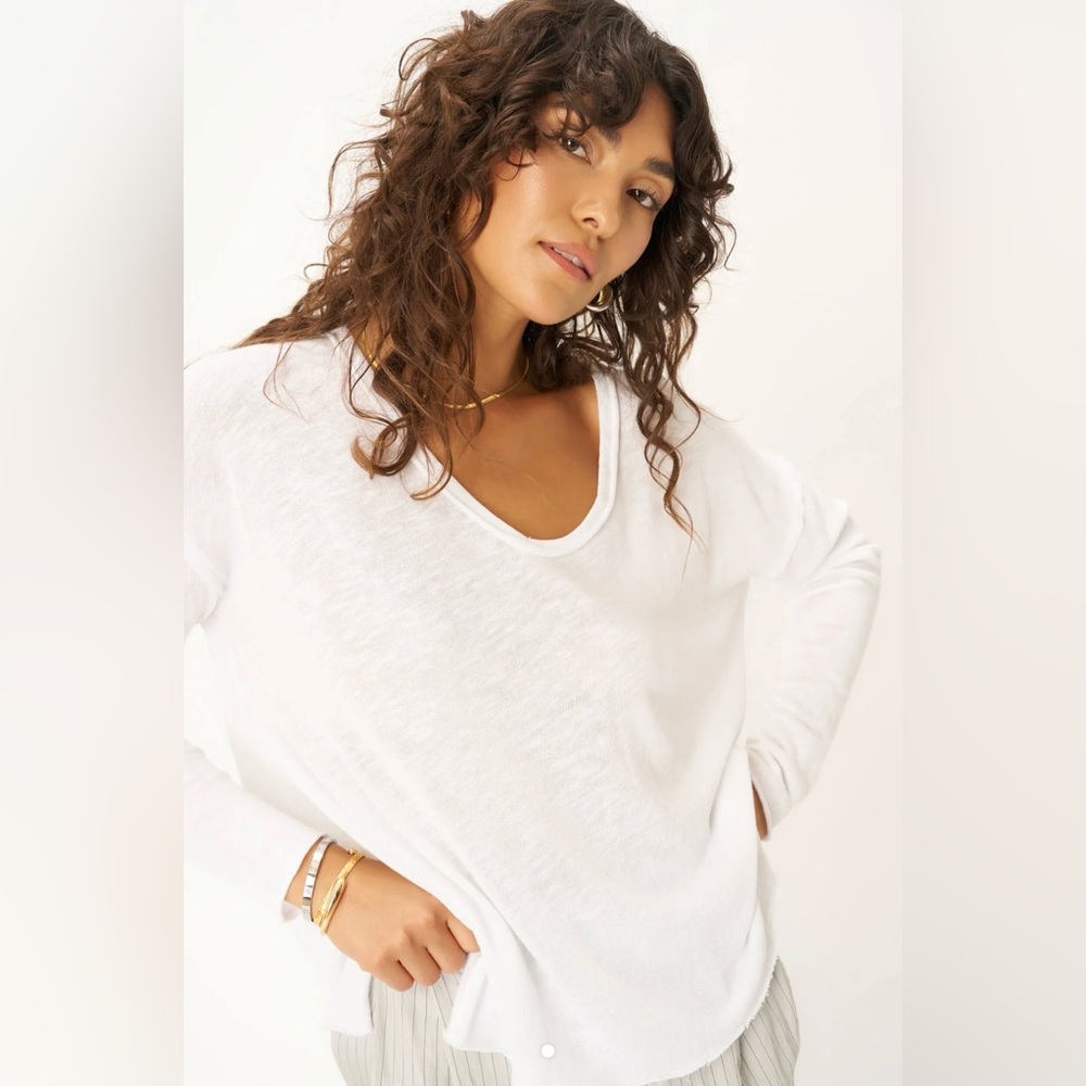 NWT PROJECT SOCIAL T Mae Textured Relaxed V-Neck Long Sleeve